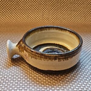 Vintage Evangel Mexican Pottery Soup Bowl Handcrafted.  Still has origional tag.